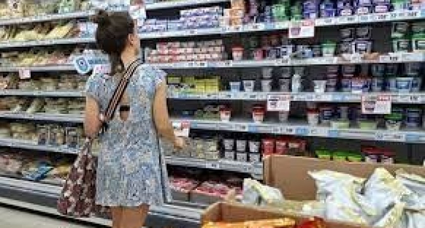 Inflación: según estimaciones privadas, se estabilizó el precio de los alimentos en diciembre
