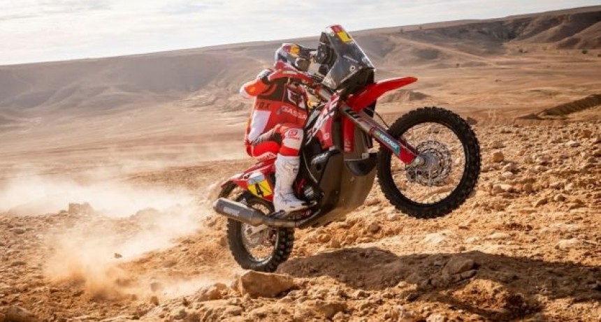  Luciano Benavides consiguió su segunda victoria en la novena etapa del Rally Dakar 