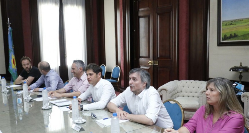 Kicillof encabezó un encuentro de trabajo en La Plata