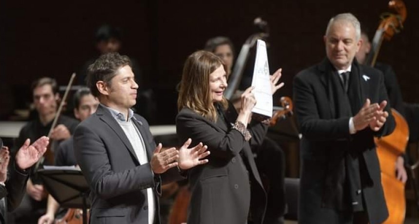 TEATRO ARGENTINO:Se entregaron premios a proyectos artísticos de murgas, comparsas y agrupaciones de carnaval