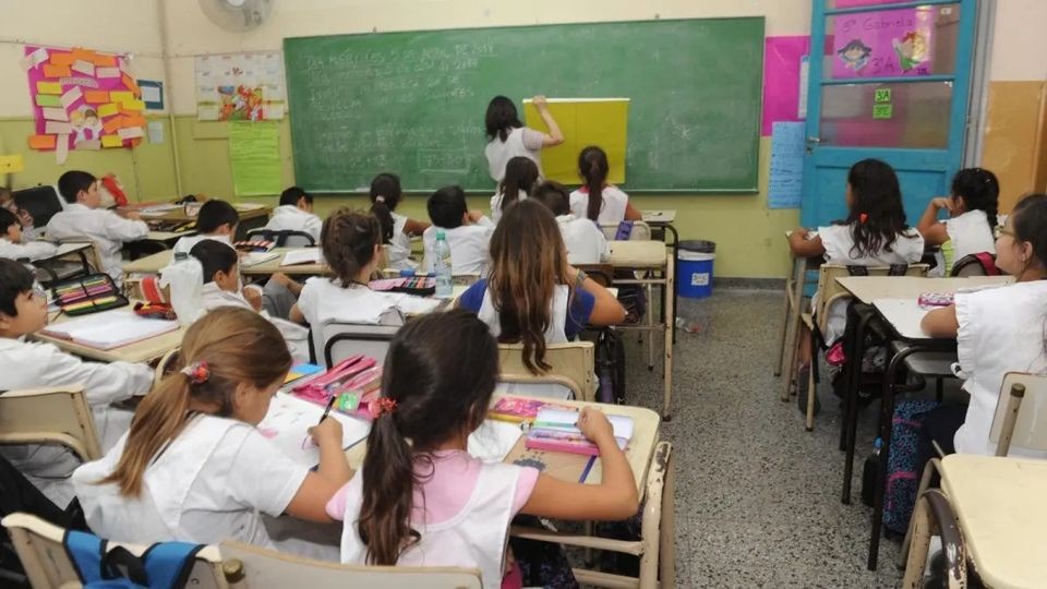 Provincias: también peligran clases por indefinición en paritaria nacional docente