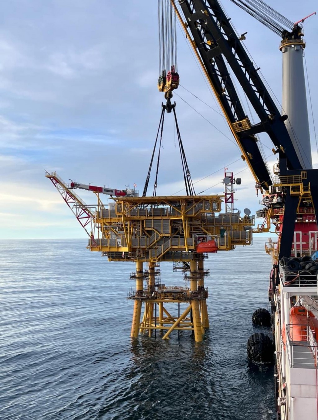 Total finalizó la instalación de la plataforma Fénix frente a Tierra del Fuego 