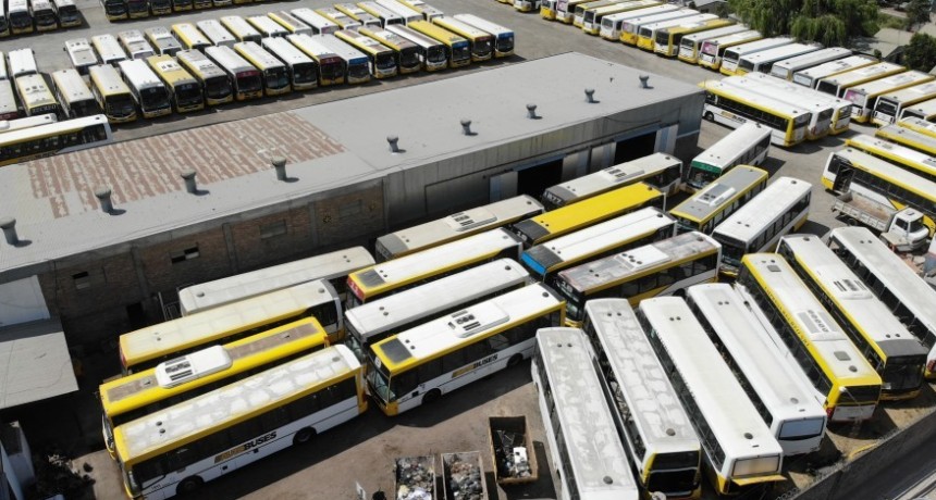 Colectiveros advierten que desaparecerá el servicio en varias ciudades del interior