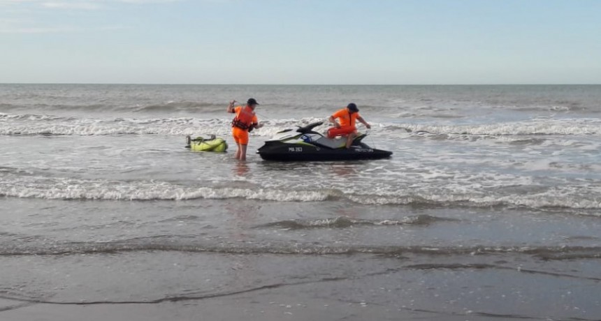 Monte Hermoso: buscan a un joven que desapareció en el mar