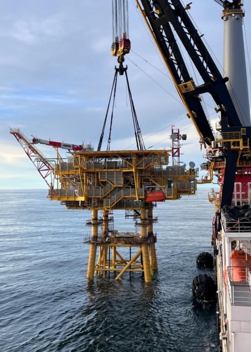 Total finalizó la instalación de la plataforma Fénix frente a Tierra del Fuego 
