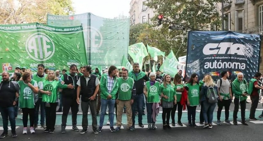 ATE rechaza el 12% en la paritaria nacional: “No podemos con nuestra firma avalar este ajuste”