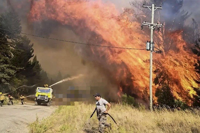 El fuego avanza en Río Negro y Chubut