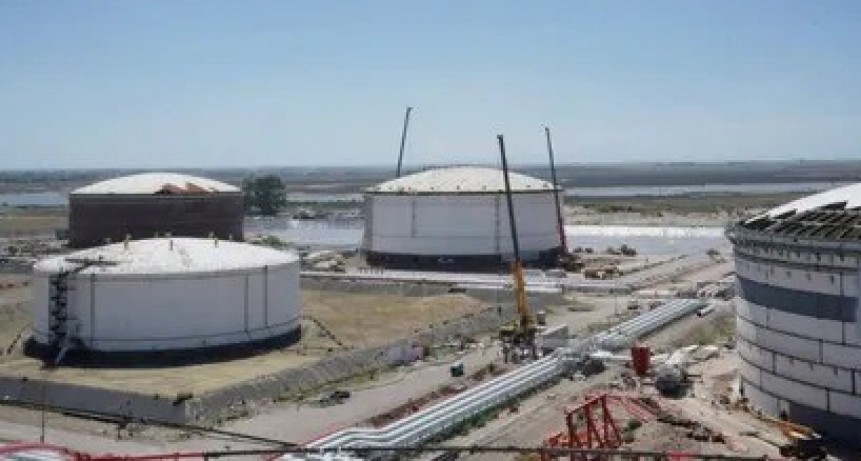 Denuncian millonaria estafa en obras de Puerto Rosales