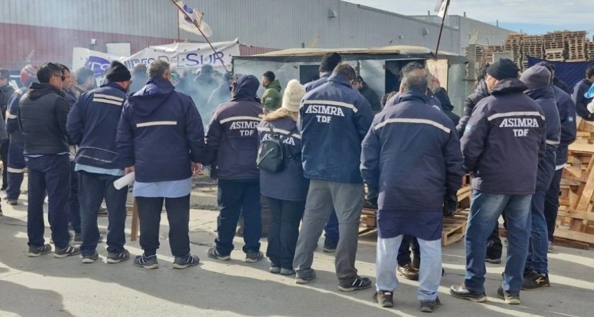 La toma de una fábrica de aires acondicionados anticipa una crisis industrial en Tierra del Fuego
