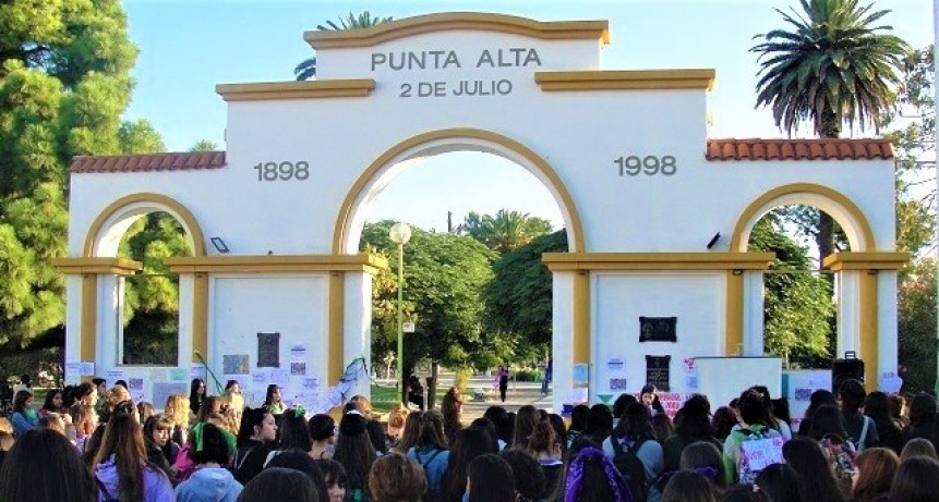 8M: entidades gremiales que adhieren al paro 