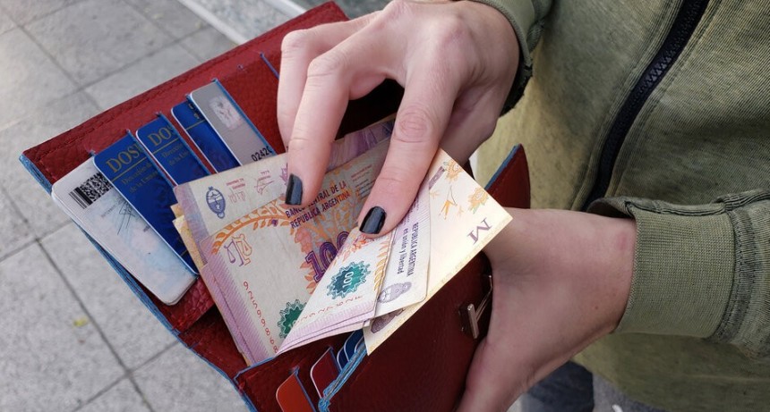 El Salario Mínimo, Vital y Móvil aumenta 26,6% y quedará en casi 88 mil pesos para junio