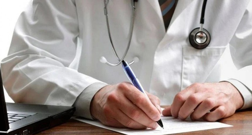 Prepagas anuncian nuevo aumento para abril y suben más de 100% en la era Milei