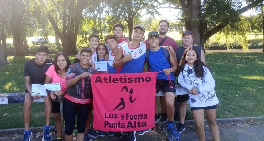 Gran actuación de deportistas locales en Azul