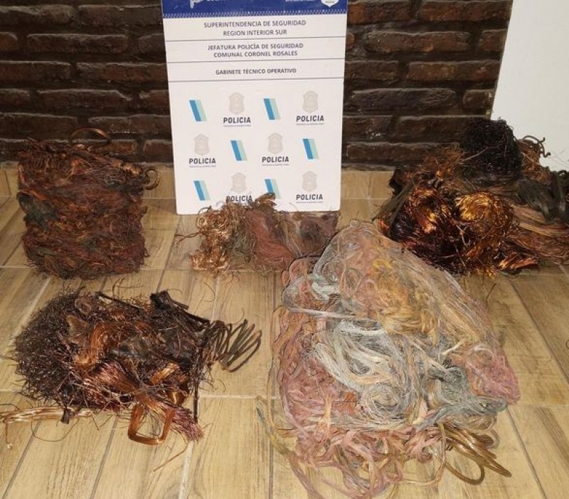 Controles policiales en compra-venta de metales dan con clausura de uno de ellos