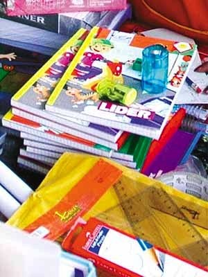 El STM inició la entrega de útiles escolares para hijos de afiliados