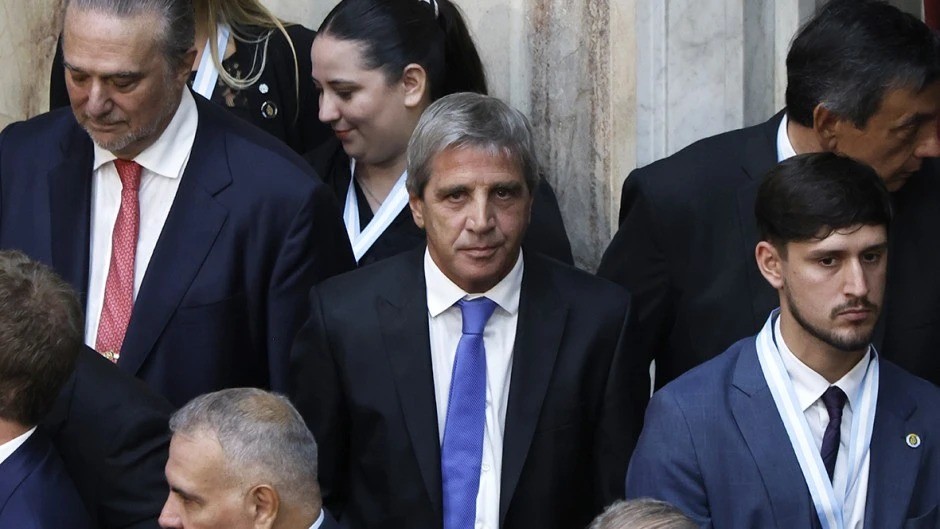 Los bancos de Wall Street recomiendan salir de Argentina porque hay dudas sobre su capacidad de pago