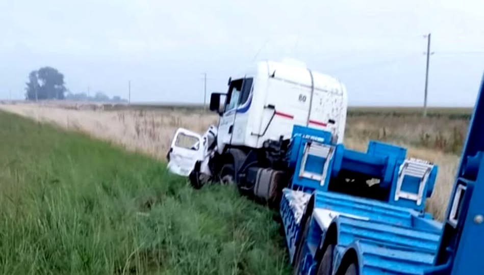 Identifican a las tres v&iacute;ctimas del choque fatal en la Ruta 33