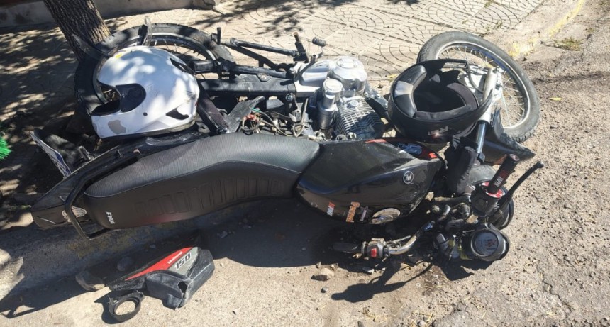 Tr&aacute;gico accidente en Punta Alta: un joven falleci&oacute; tras colisi&oacute;n entre moto y auto