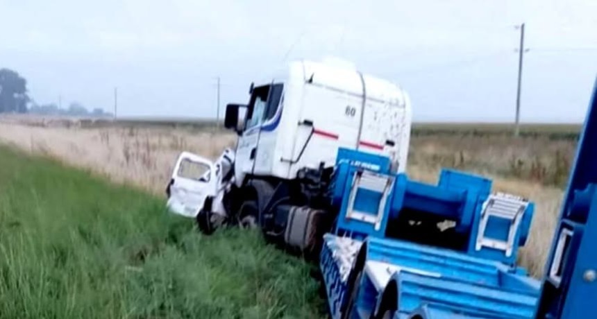 Identifican a las tres v&iacute;ctimas del choque fatal en la Ruta 33