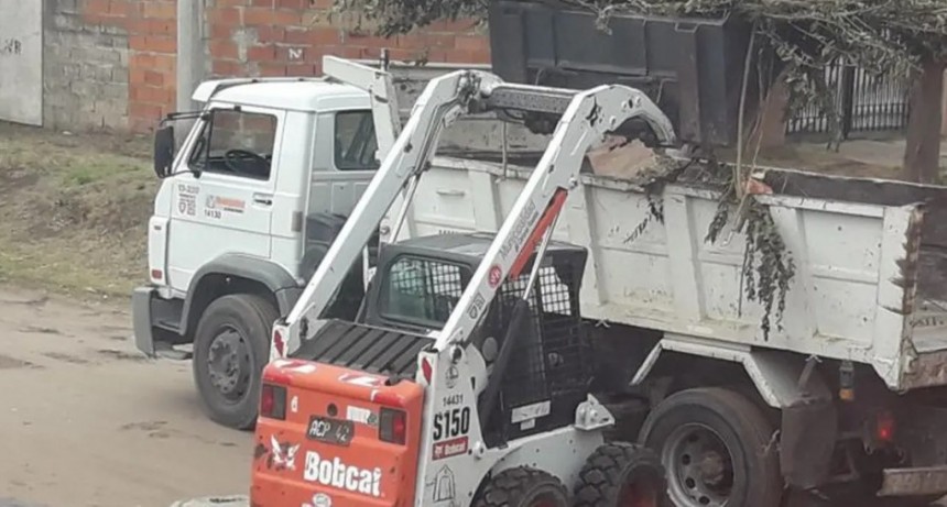 Se reinició hoy el servicio de voluminosos con el cronograma del mes de abril 