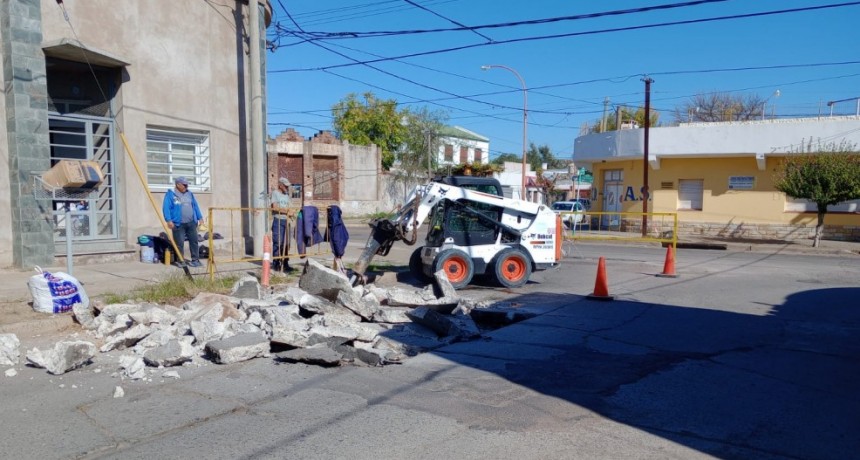 Comenzó la segunda etapa de reparación del pavimento en Urquiza y Buchardo