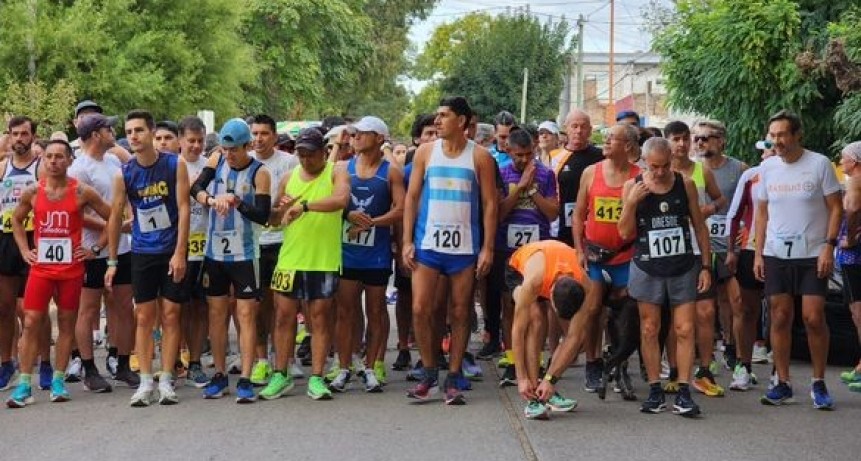 Gran convocatoria en la Media Maratón “42º Aniversario de la Gesta de Malvinas”