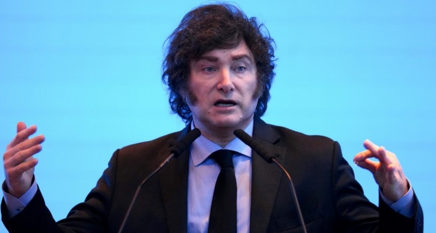 Milei pateó los pagos a Cammesa para mitad de año y reconoció que entrará en déficit