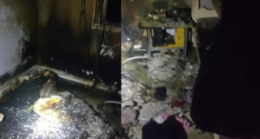 Se incendió una vivienda por una falla en el cargador de un teléfono celular
