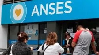 ANSES habilita la Prestaci&oacute;n por Desempleo en abril: qui&eacute;nes pueden cobrar hasta $357.800