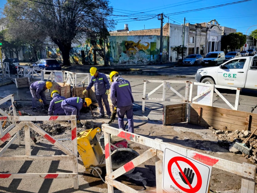 Se retomaron los trabajos de recambio y ampliaci&oacute;n de la red de agua potable en  Punta Alta