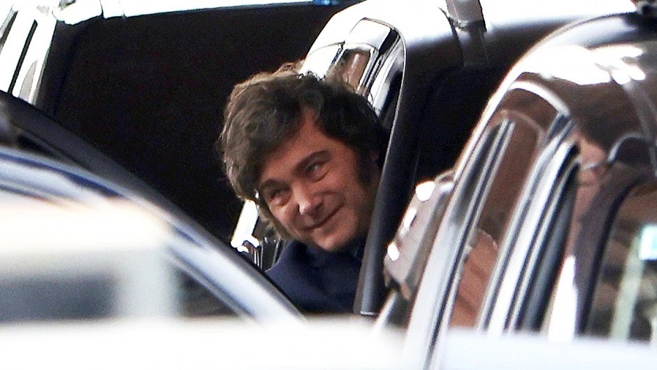 Productores inundados acusan que Milei no ejecut&oacute; 189 mil millones afectados para obras hidr&aacute;ulicas