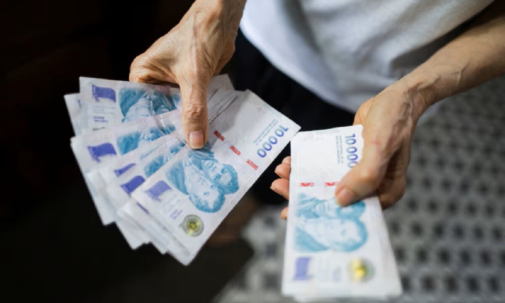 Confirman continuidad del bono para jubilados en mayo