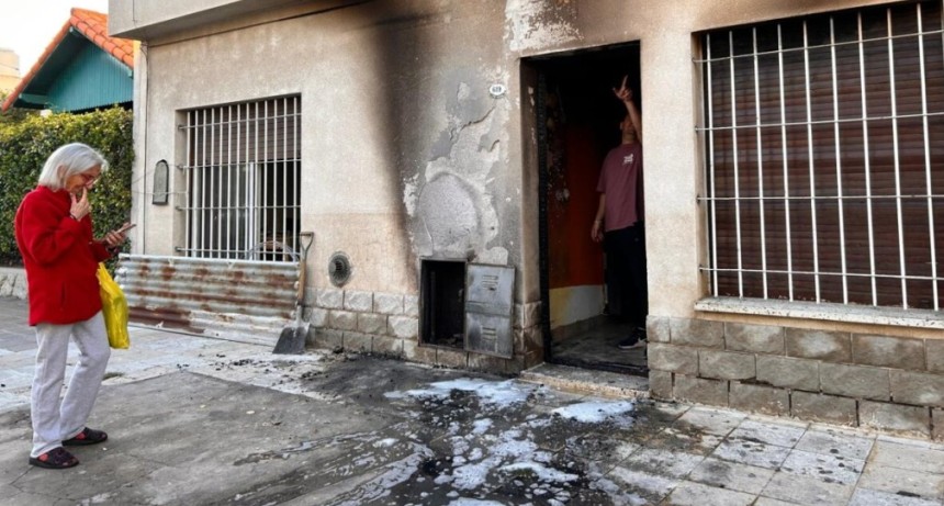 Incendio en una vivienda: una jubilada denunci&oacute; que pudo haber sido intencional