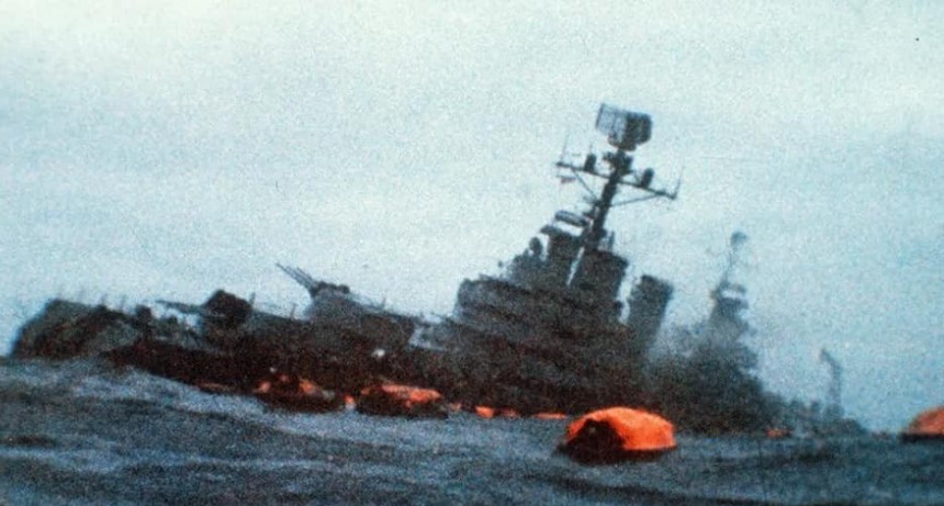Hundimiento del Crucero ARA General Belgrano ¨41 Años¨