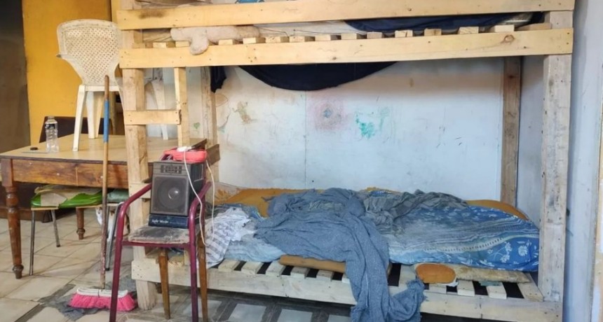 NIÑOS MALTRATADOS EN VILLA DELFINA: El aterrador relato de un vecino: “Los torturaban y los hacían comer caca”