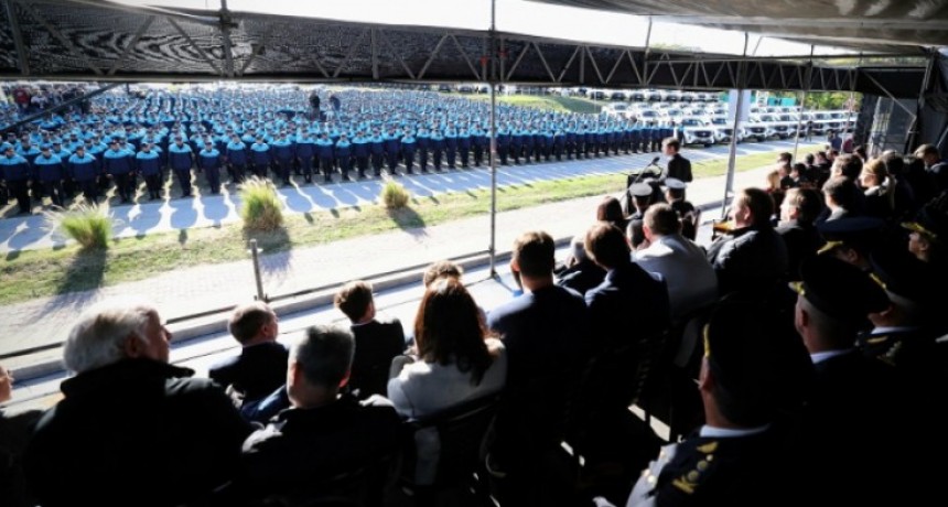 Egresaron 3.492 cadetes de la Escuela de Policía “Juan Vucetich”