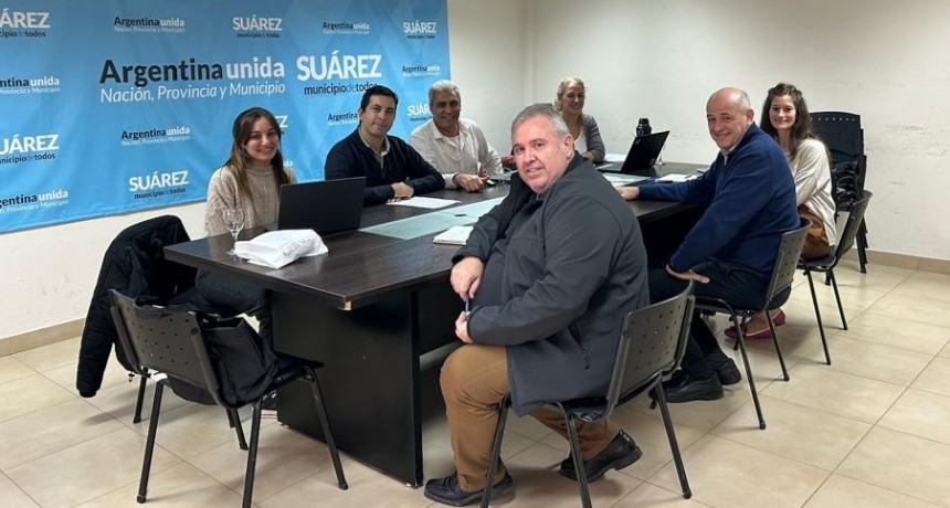 Municipios a la Obra: Funcionarios de la provincia y el gabinete rosaleño se reunieron en Coronel Suarez