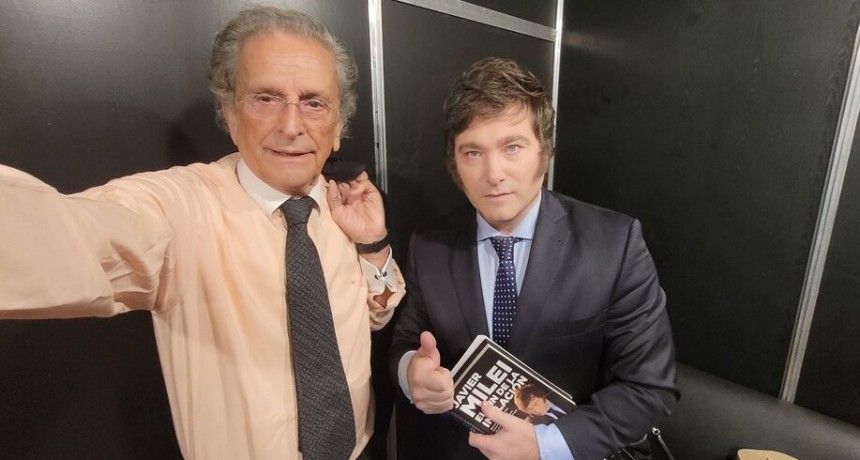 La interna libertaria estalló en la Feria del libro
