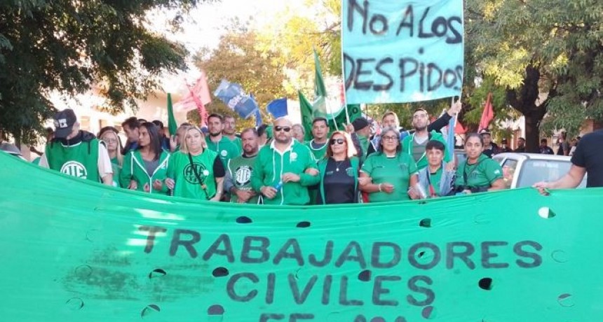 Podrían ser 150 los trabajadores civiles despedidos el 30 de junio