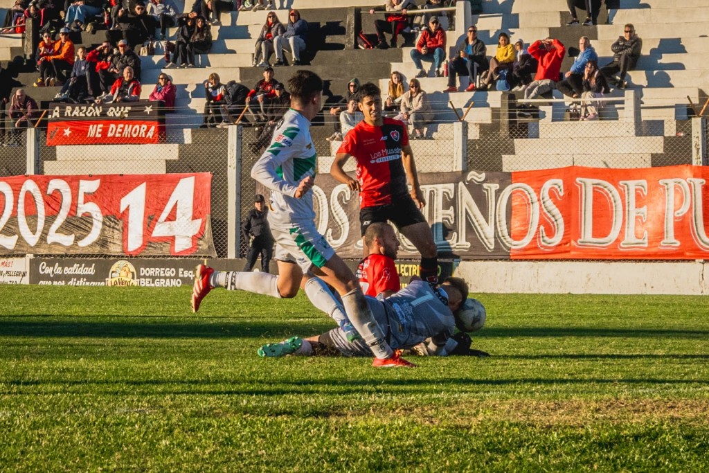 Sporting no pudo romper el maleficio y empató ante Bella Vista