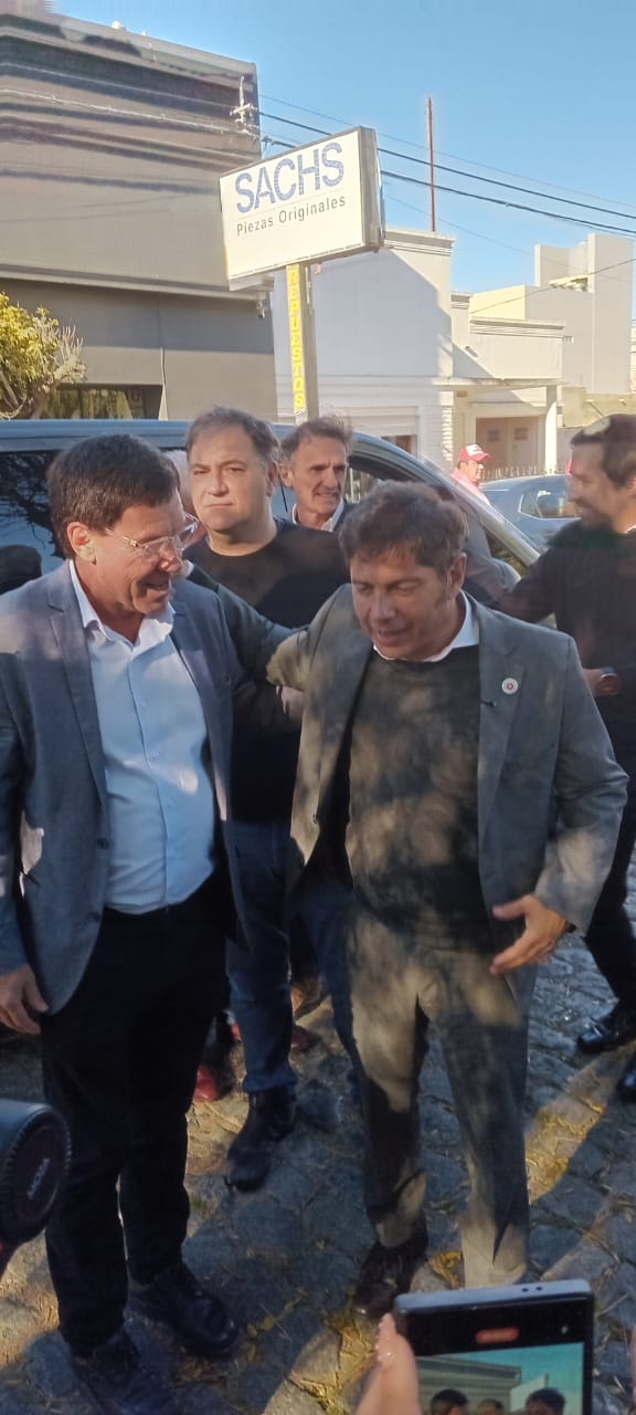 Kicillof entregó 355 escrituras en Cnel. Dorrego