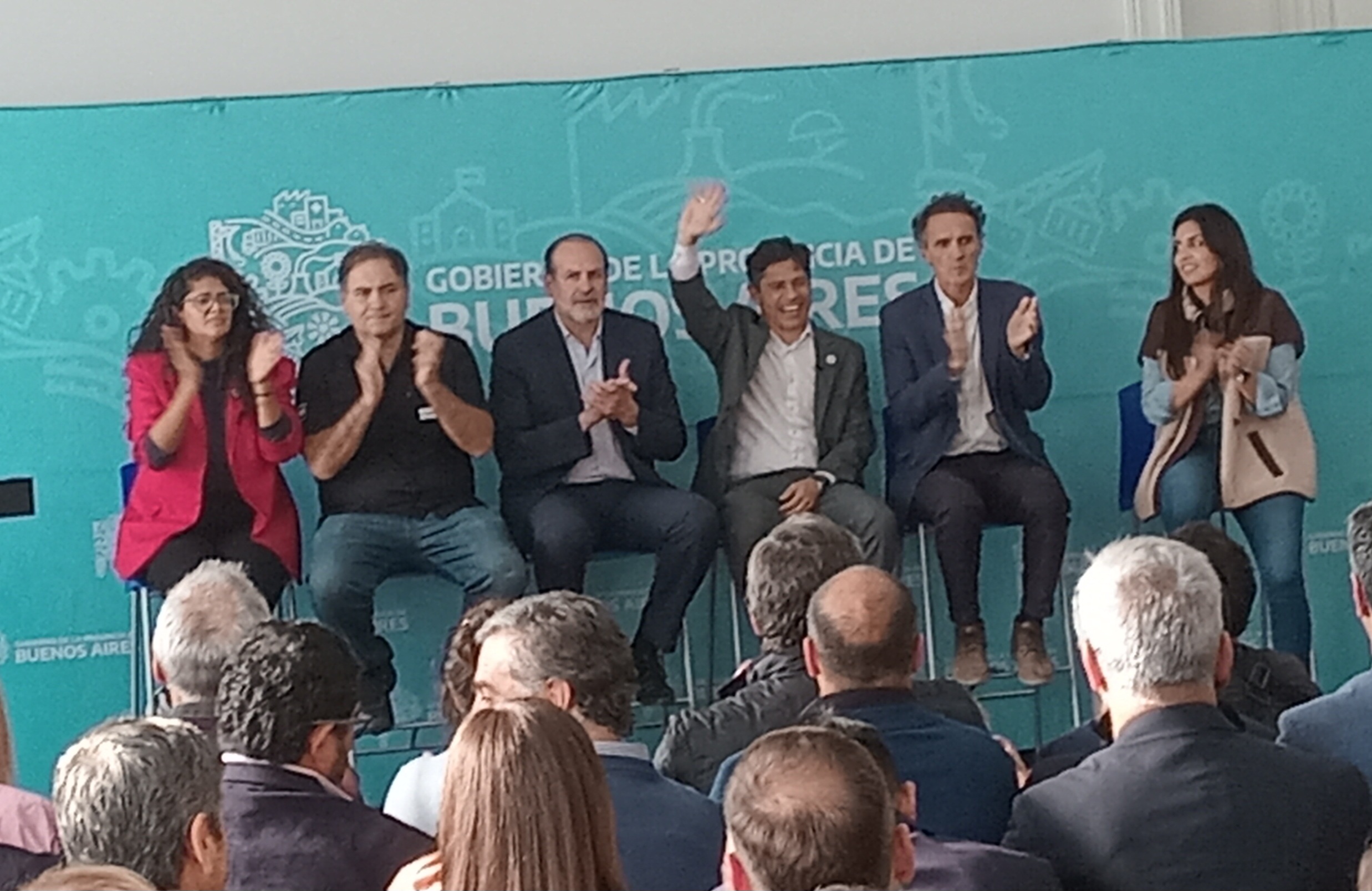 Kicillof anunció obra que triplicará el caudal del canal Maldonado