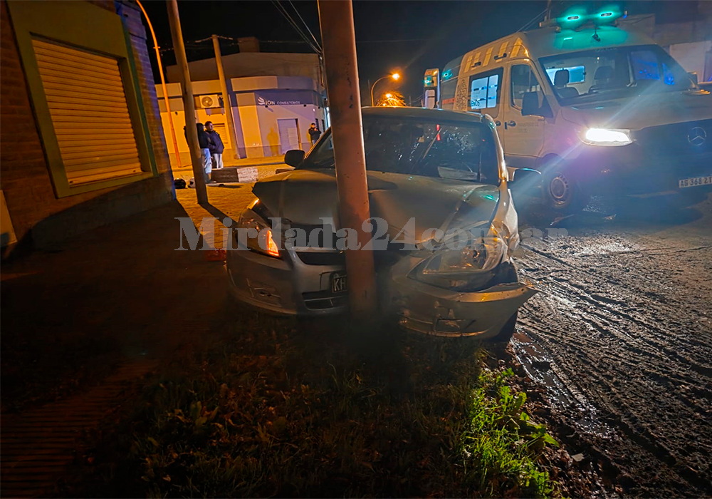 Accidente de tr&aacute;nsito en Rodr&iacute;guez Pe&ntilde;a y Pellegrini: tres mujeres heridas