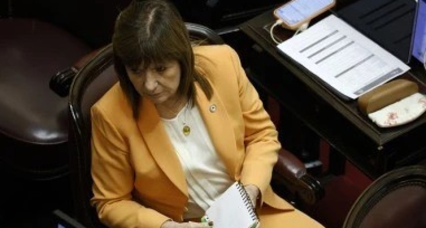 Caso Adorni: Bullrich le exige que presente de inmediato su declaraci&oacute;n jurada en medio del esc&aacute;ndalo patrimonial