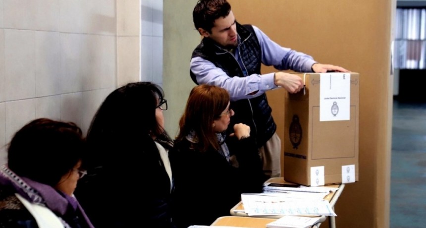 Monto confirmado: cuánto cobrarán los fiscales de mesa en las elecciones 2023