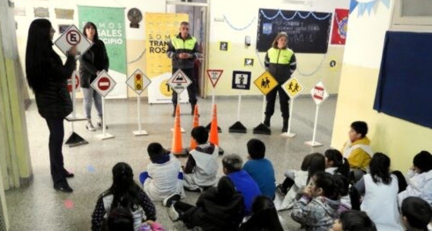  El Municipio realizó trabajos de concientización y educación vial la Escuela Primaria N°11 