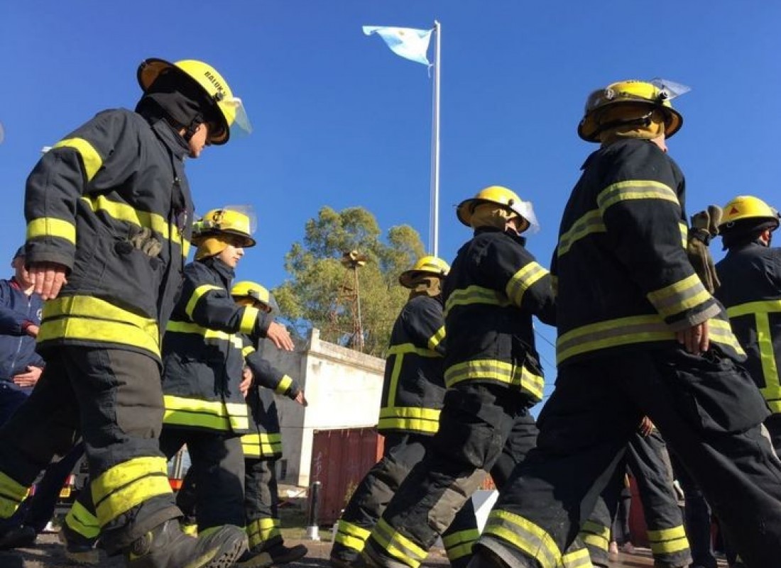 2 de Junio Dia del Bombero Voluntario