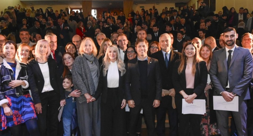 Kicillof participó de la asunción de las nuevas autoridades del Colegio de la Abogacía de La Plata