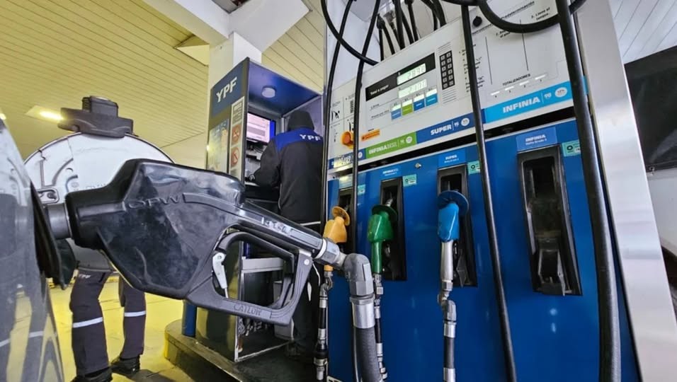 Volvieron a aumentar los combustibles en todo el país
