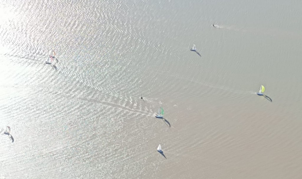 Se disputó la regata “Día de la Armada Argentina 2025” en Puerto Belgrano